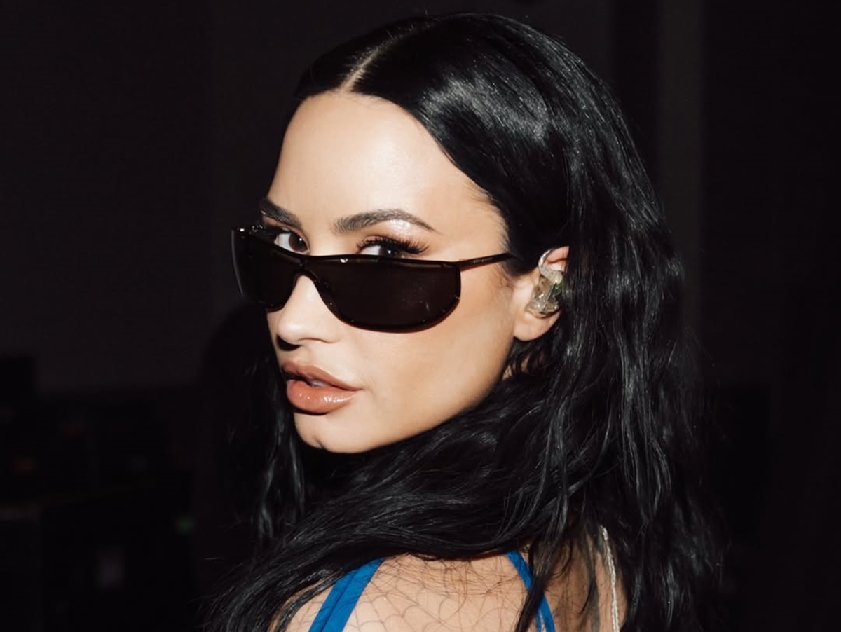 Demi Lovato faz piada sobre “novo documentário”: ela já lançou quatro