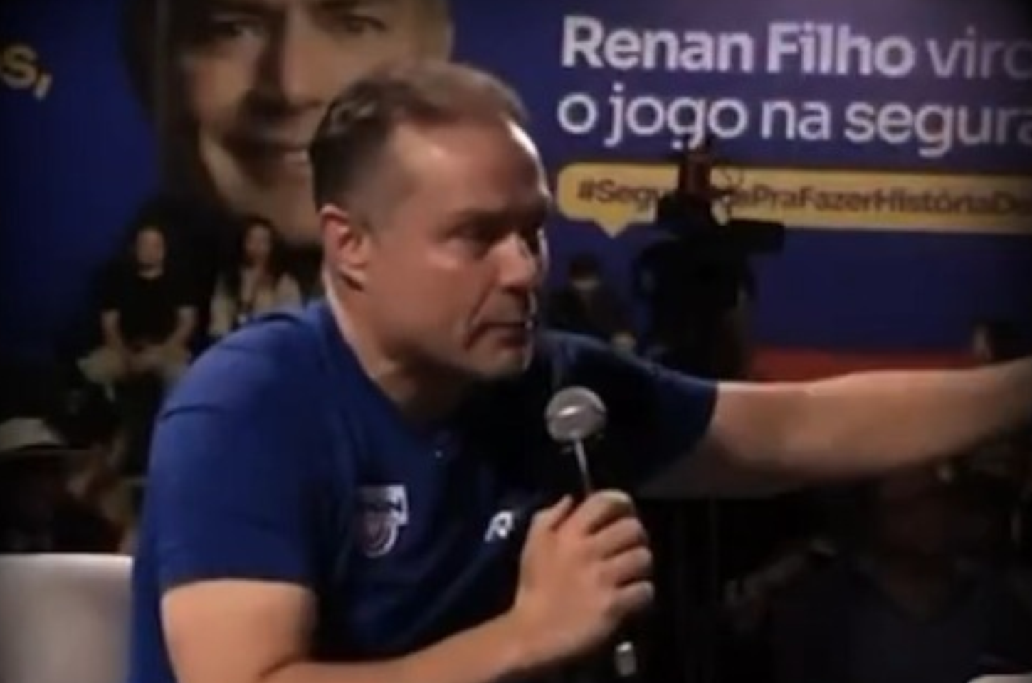 JHC reage à fala de Renan Filho e afirma que pessoas pobres merecem respeito, oportunidades e dignidade