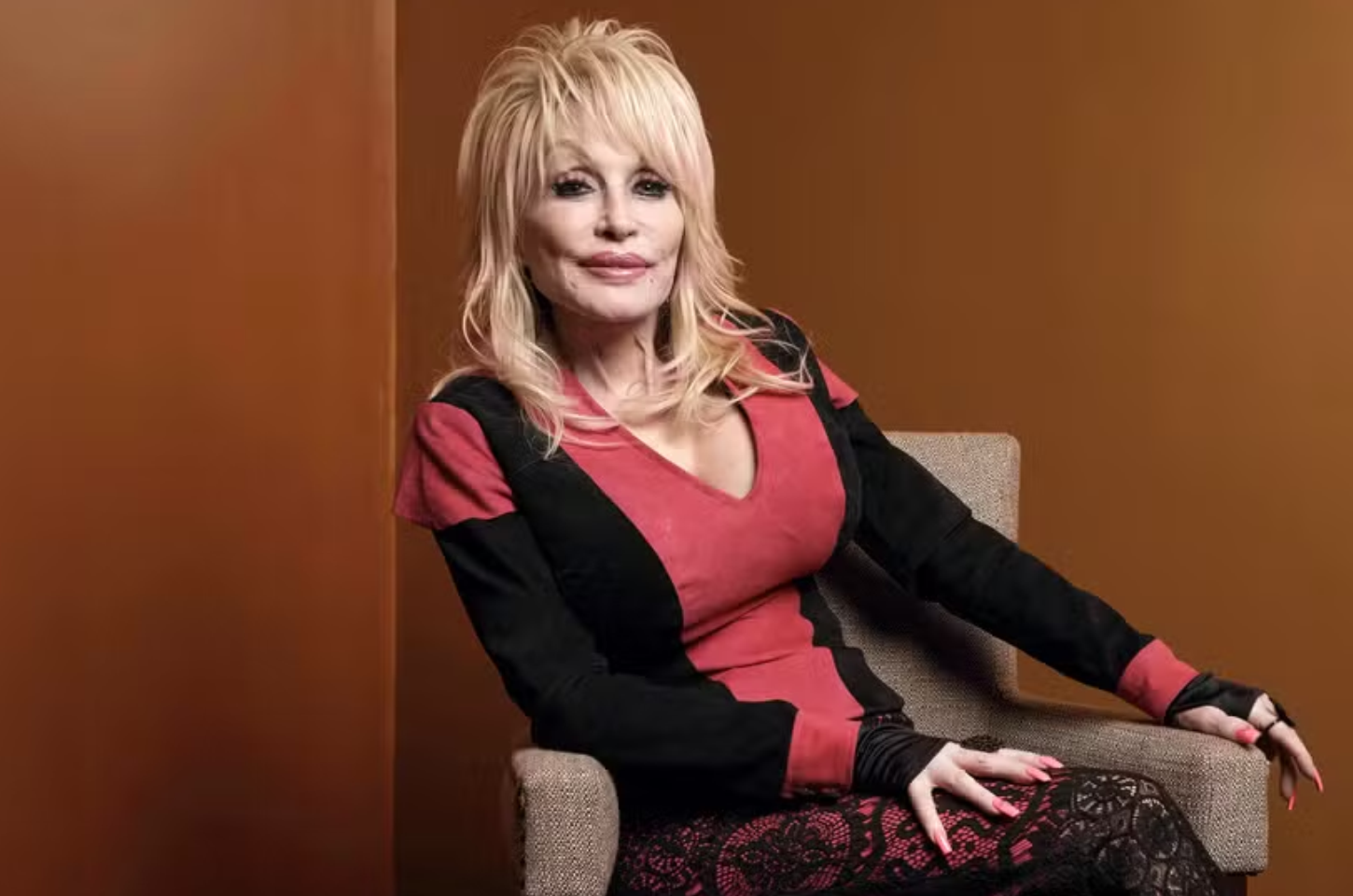 Dolly Parton, lenda da música country, morre aos 80 anos