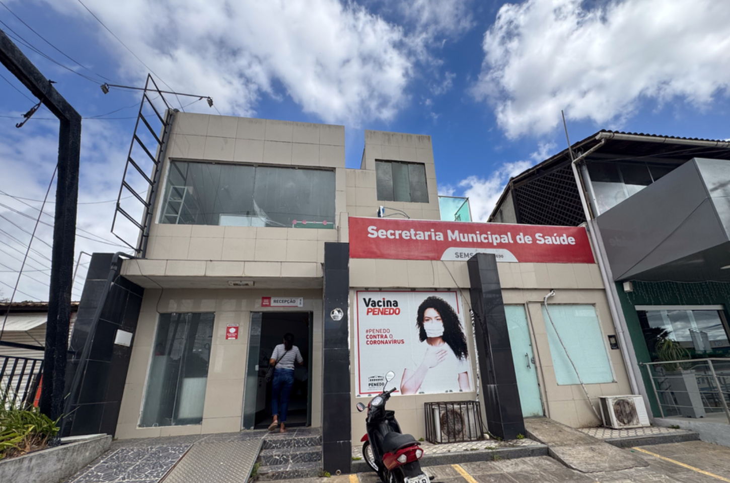 Funcionário da Prefeitura de Penedo defende gestão e afirma que saúde do município é “nota 10”