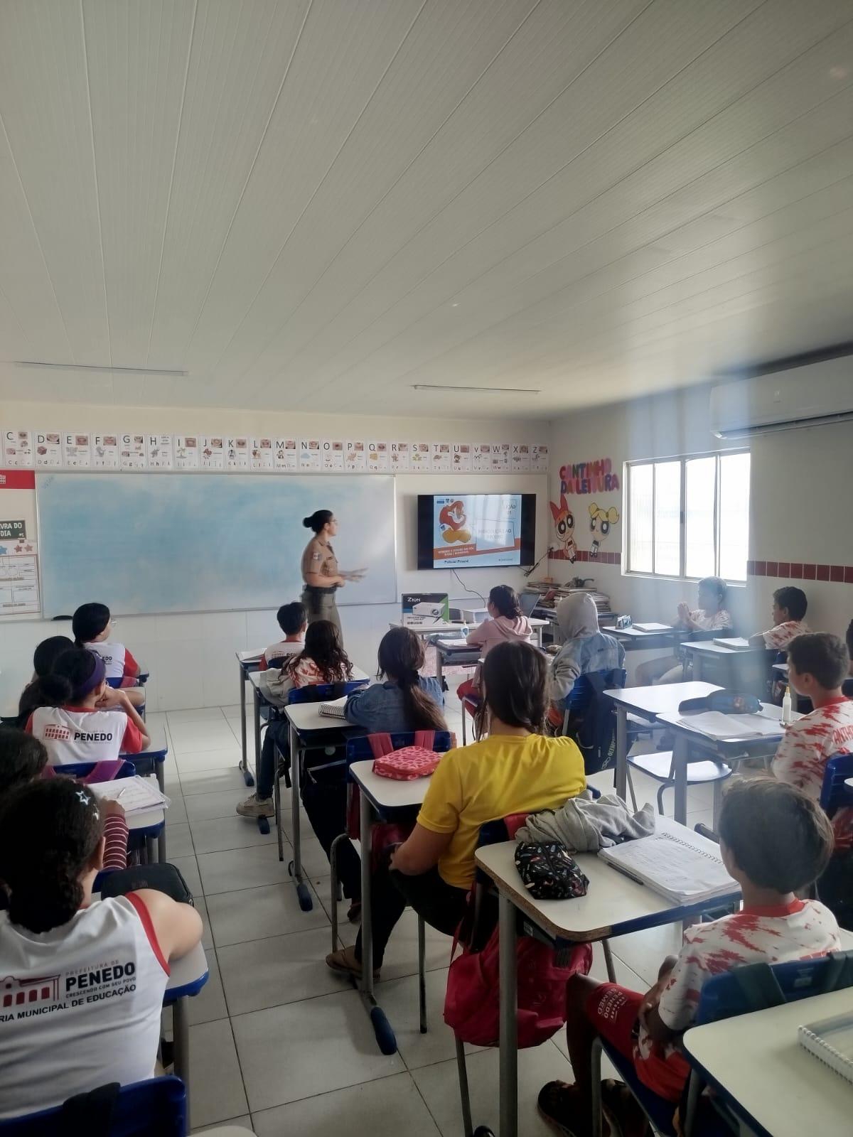 PROERD do 11º BPM inicia atividades na Escola de Educação Básica Professora Helena de Oliveira Carvalho