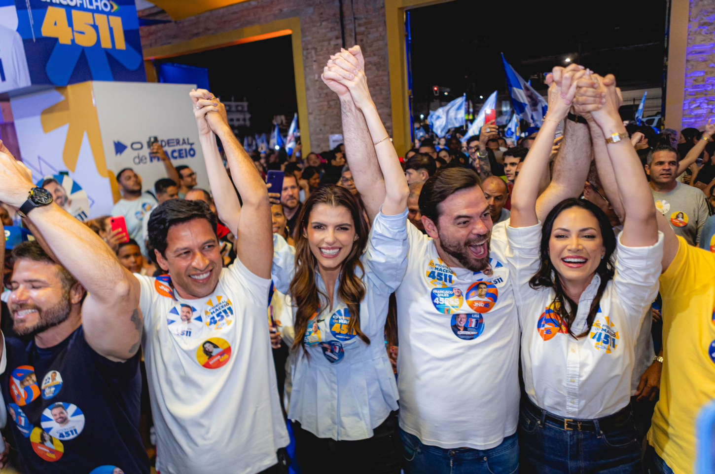 ”Tinha que vir uma mulher para organizar essa bagunça”, declarou Marina JHC