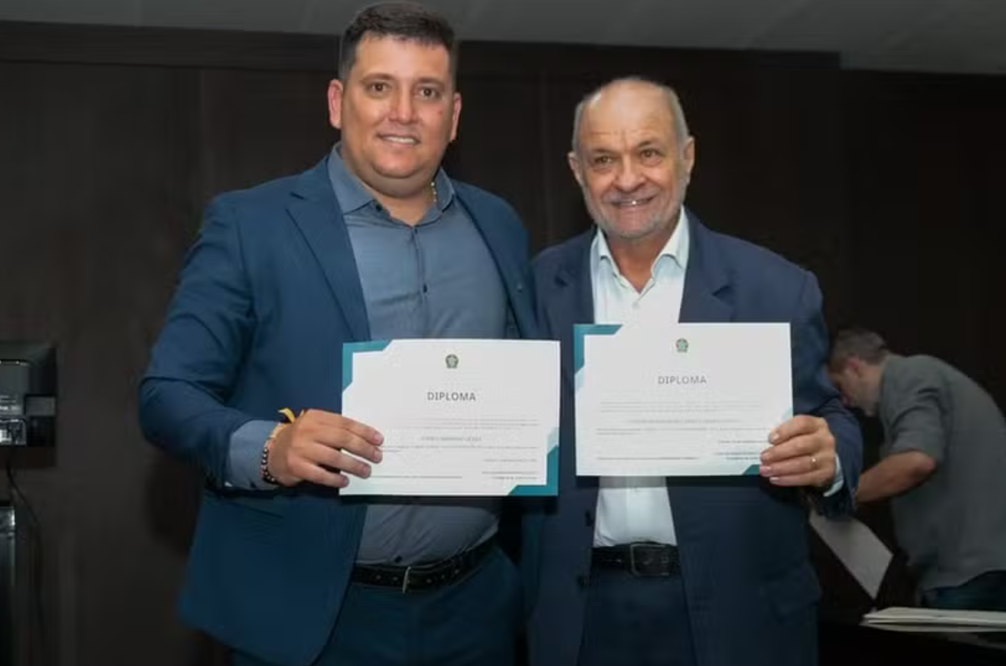 TRE-AL mantém cassação de prefeito e vice de Piaçabuçu e determina novas eleições
