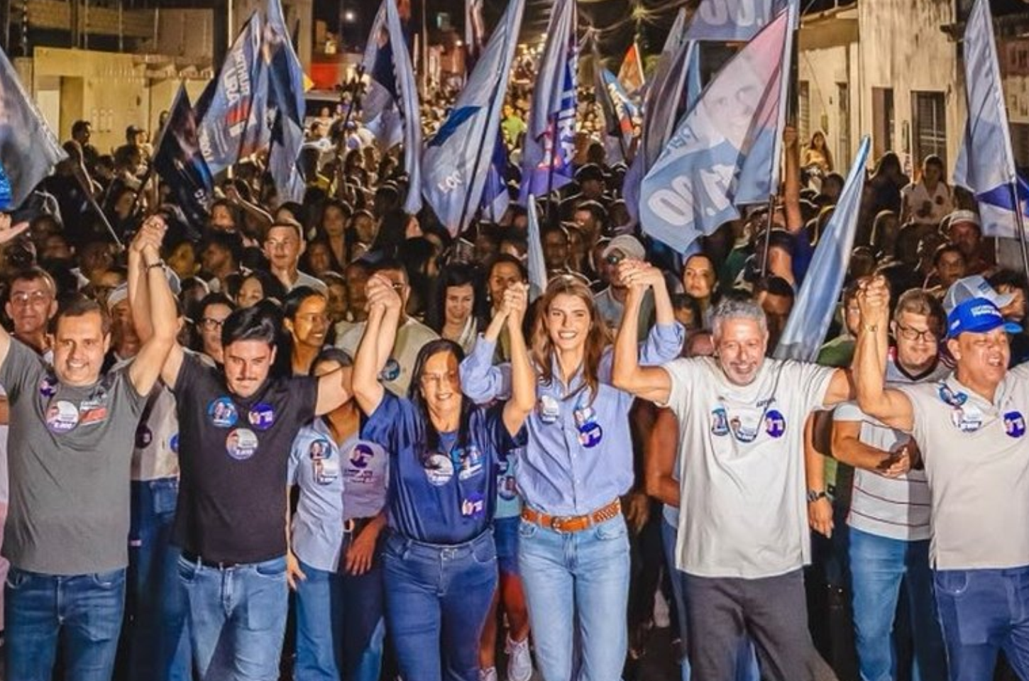 Marina JHC é recebida por multidão em Lagoa da Canoa e destaca apoio da prefeita Edilza Alves