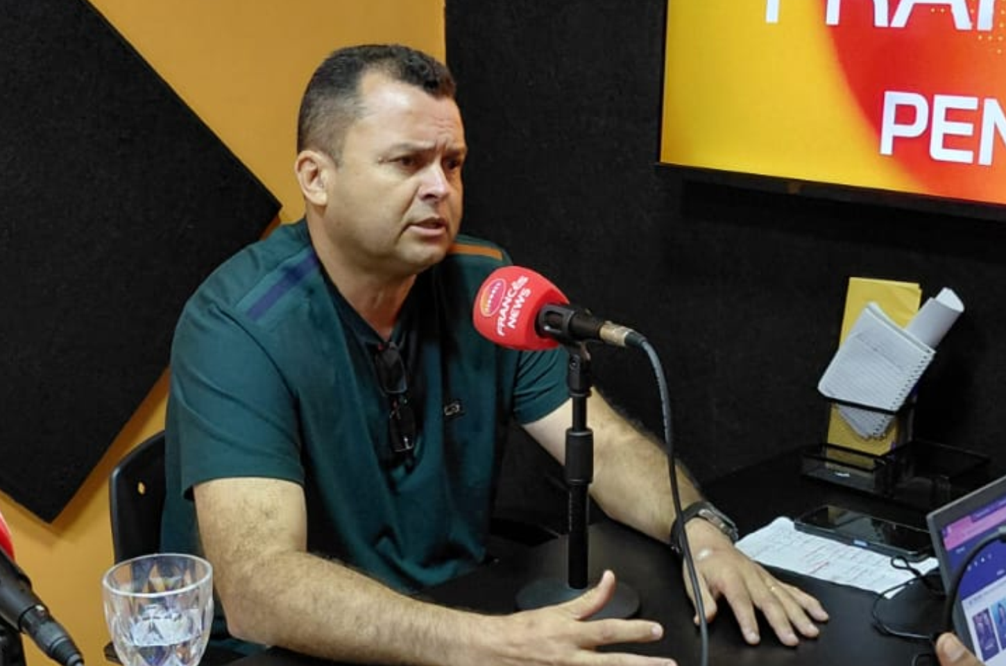 ATÉ PANO DE CHÃO SERVIÇAIS TRAZEM DE CASA PARA A UPA DE PENEDO, AFIRMA MACAXEIRA
