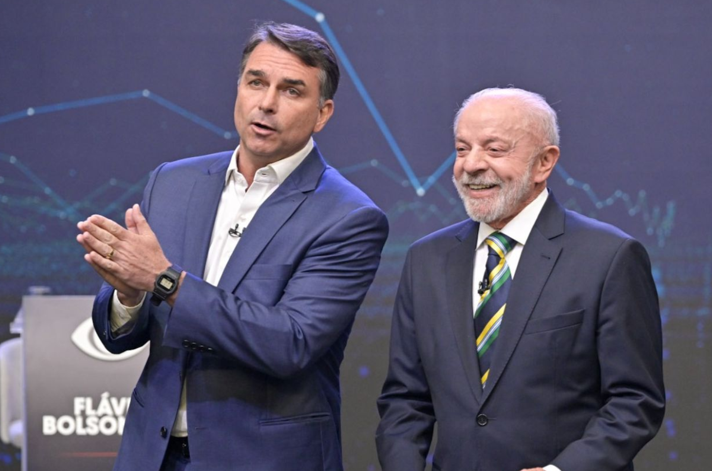 Flávio Bolsonaro tem 45% e Lula aparece com 44% no segundo turno