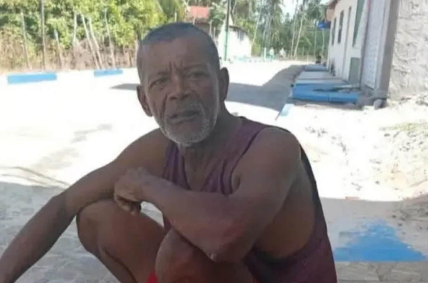 Homem tem casa invadida e é assassinado a tiros em Feliz Deserto