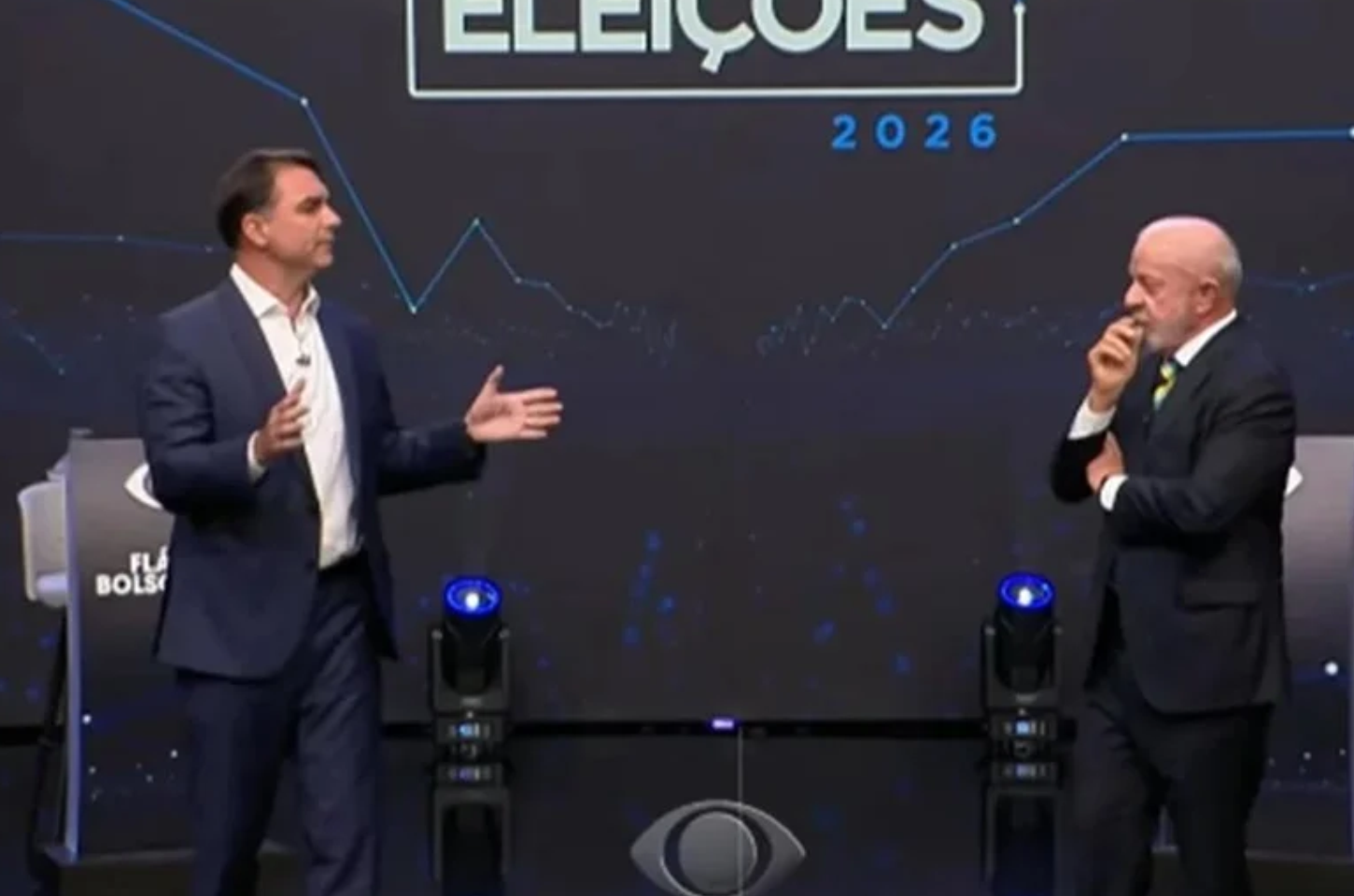 Lula e Flávio Bolsonaro trocam ataques e deixam propostas em segundo plano no debate da Band