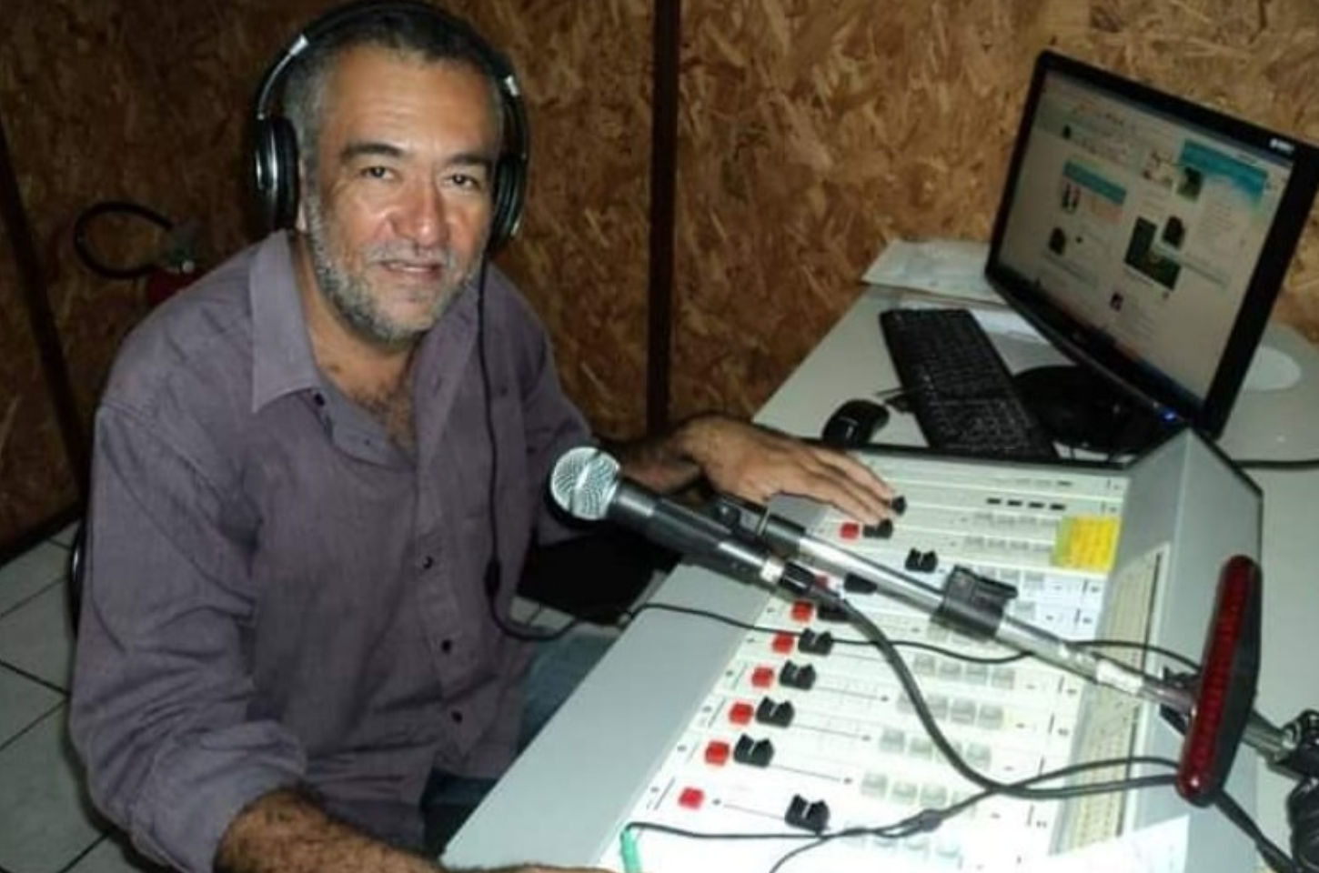 Radialista Hélio Palito é internado após complicações causadas pela diabetes
