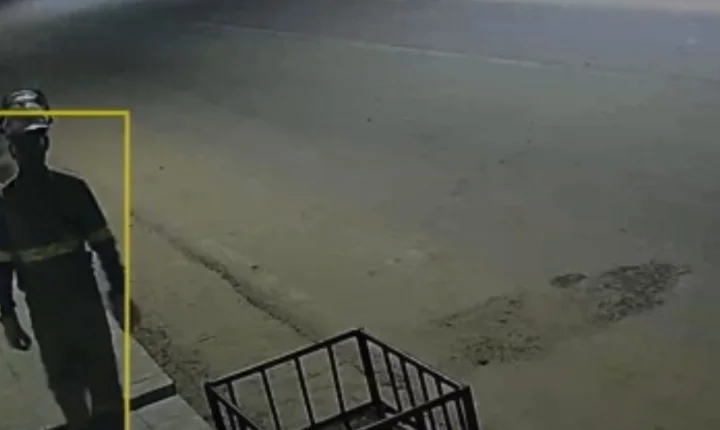 CAÇA GATO É FLAGRADO 4H DA MANHÃ NA PARTE ALTA DE PENEDO