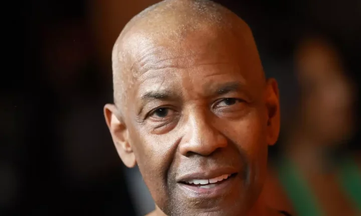 Denzel Washington revela que está sóbrio há mais de uma década após deixar o álcool