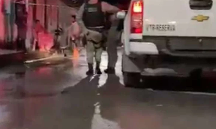 Dupla invade residência e mata duas pessoas a tiros em Maceió