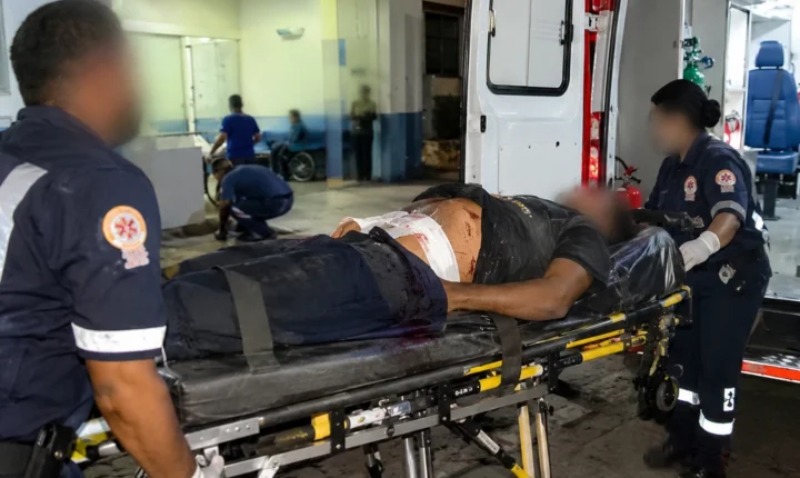 Homem é esfaqueado pela companheira após discussão em Igreja Nova e transferido para Arapiraca