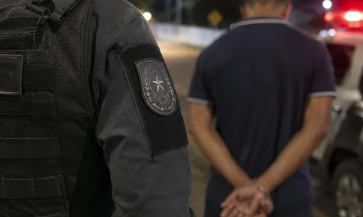 Homem é flagrado com pedras de crack e assina TCO por porte para consumo pessoal