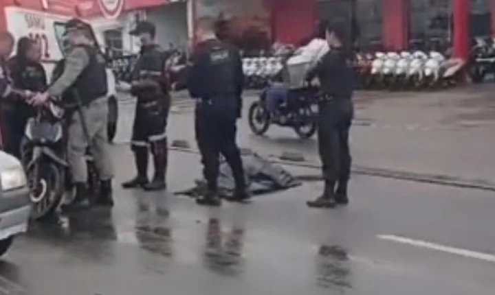 Motociclista morre após ser atingido por caminhão na Via Expressa, em Maceió