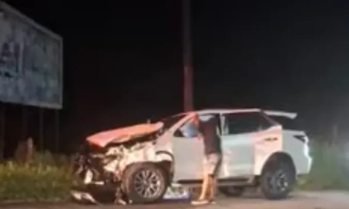 Prefeito de Matriz de Camaragibe colide com cavalo em São Luís do Quitunde