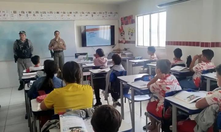 PROERD do 11º BPM inicia atividades na Escola de Educação Básica Professora Helena de Oliveira Carvalho