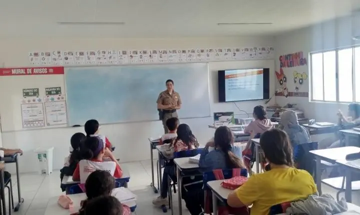 PROERD do 11º BPM inicia atividades na Escola de Educação Básica Professora Helena de Oliveira Carvalho